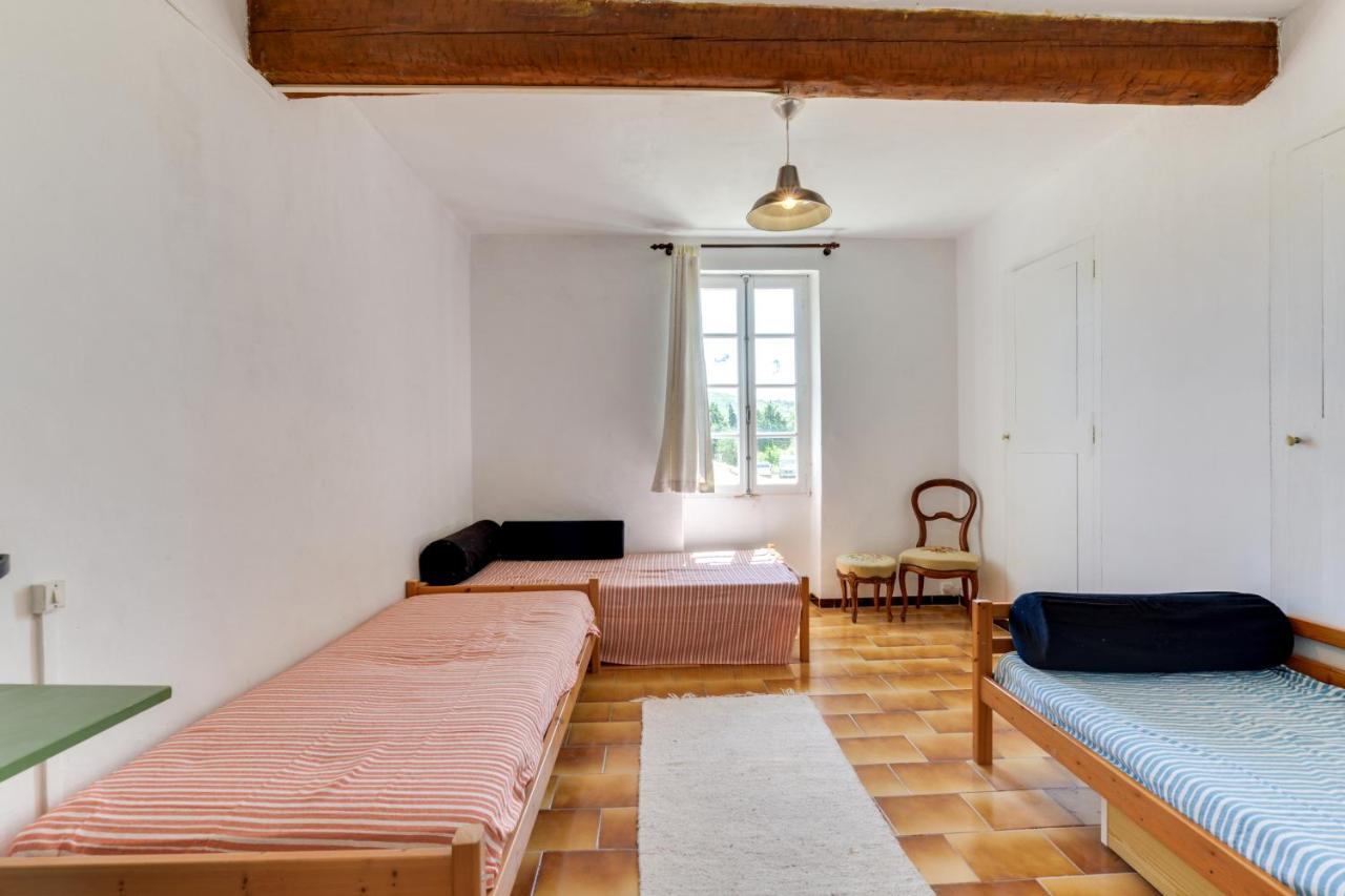 Familien Resort Haus Armissan Exteriör bild